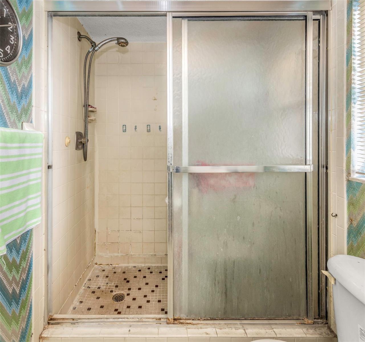 Image 39 of 56 For 107 Country Villas Drive