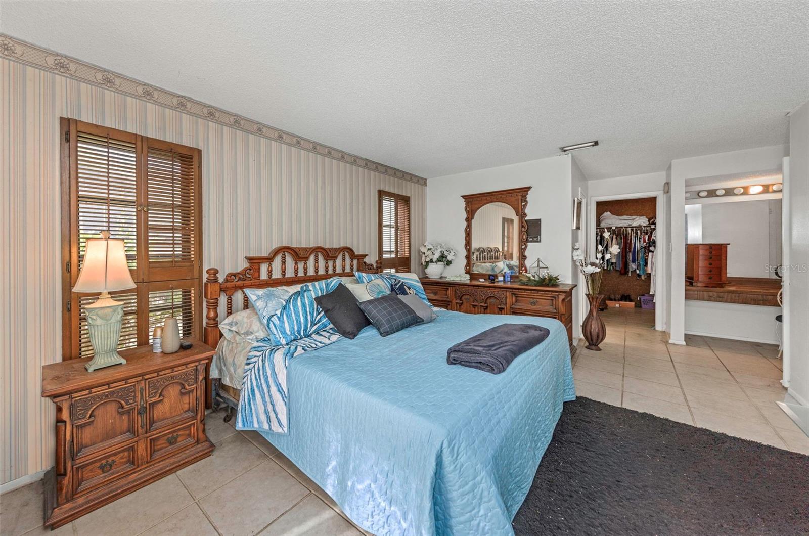 Image 43 of 56 For 107 Country Villas Drive