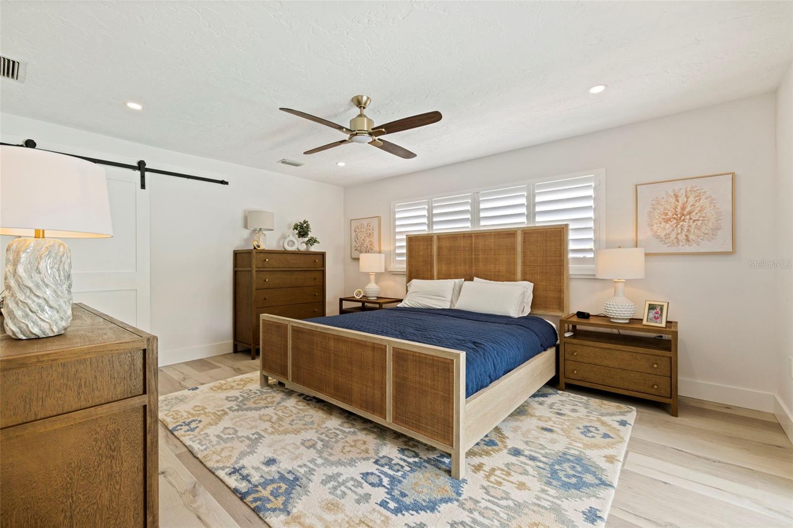 Image 14 of 39 For 1971 Massachusetts Avenue Ne