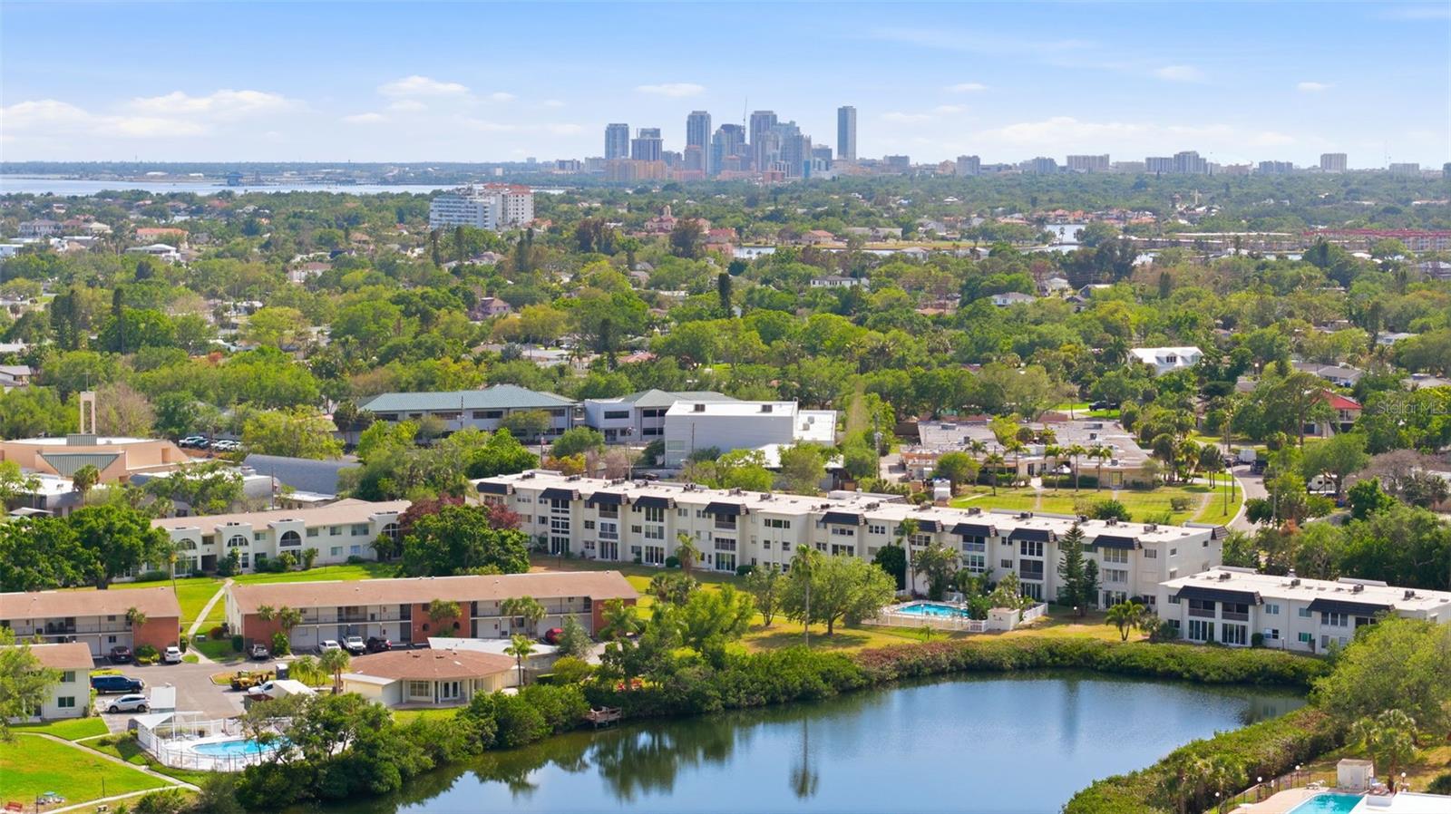 Image 36 of 39 For 1971 Massachusetts Avenue Ne