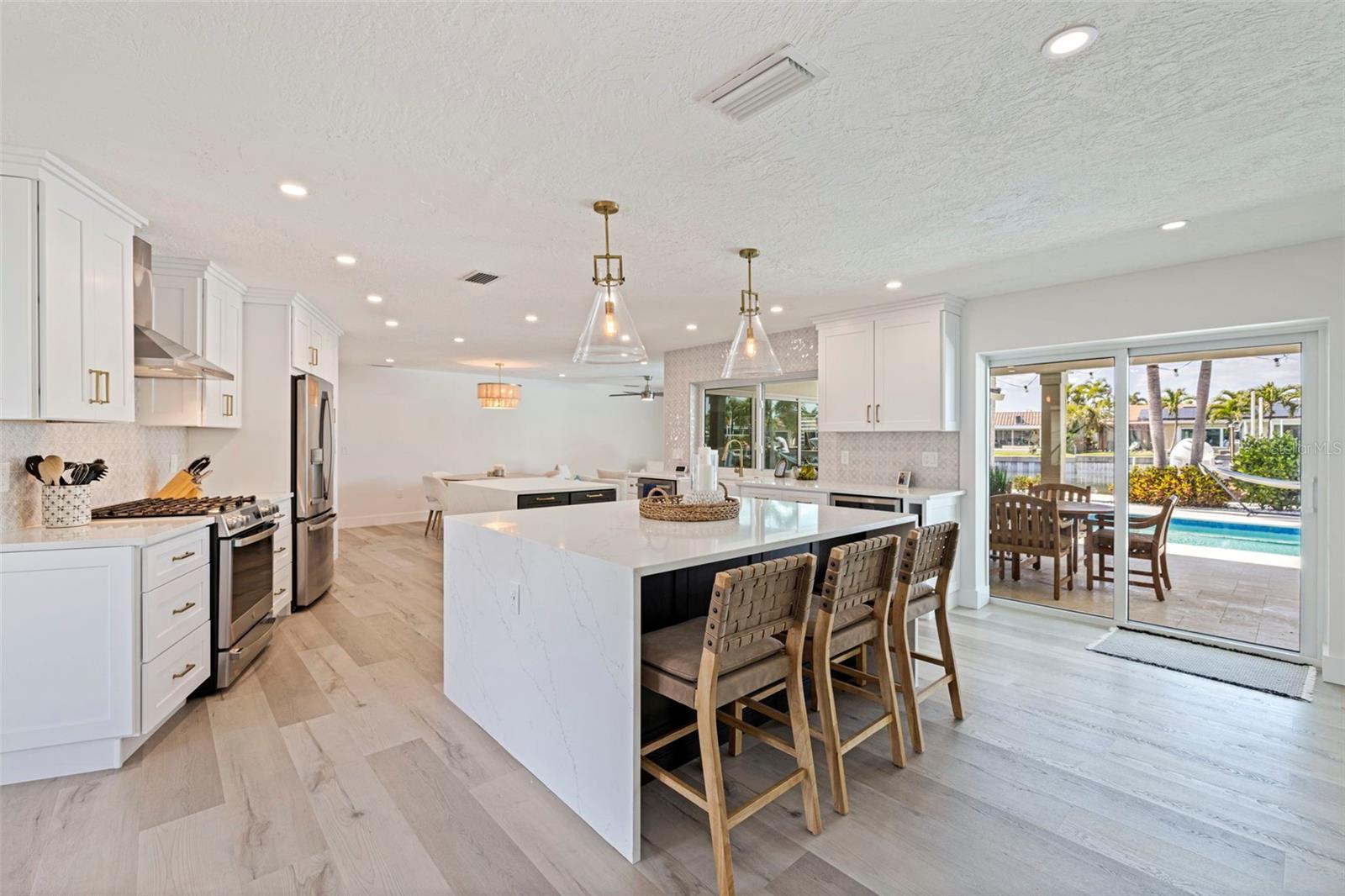 Image 8 of 39 For 1971 Massachusetts Avenue Ne