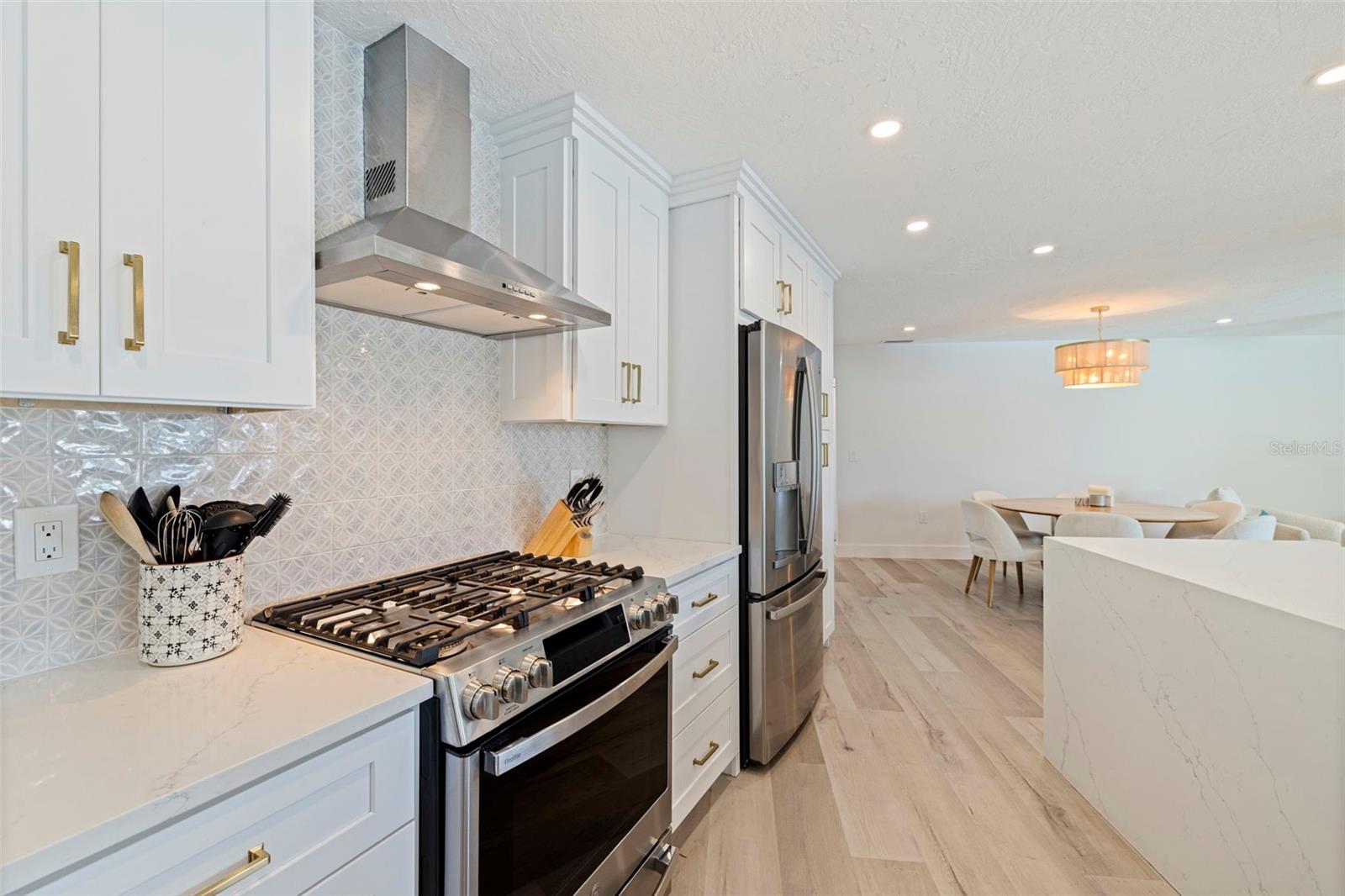 Image 9 of 39 For 1971 Massachusetts Avenue Ne