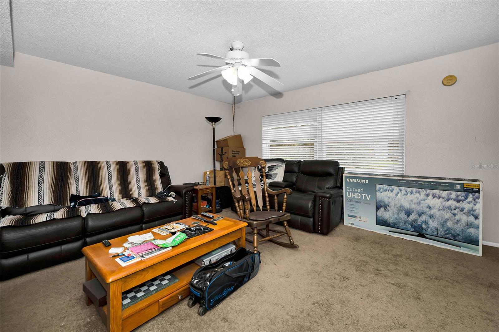 Image 15 of 50 For 1127 King Arthur Court 309