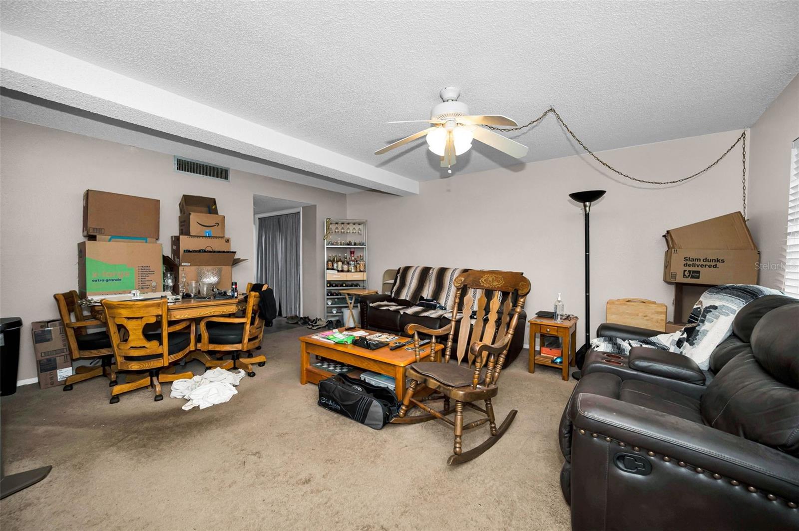 Image 16 of 50 For 1127 King Arthur Court 309