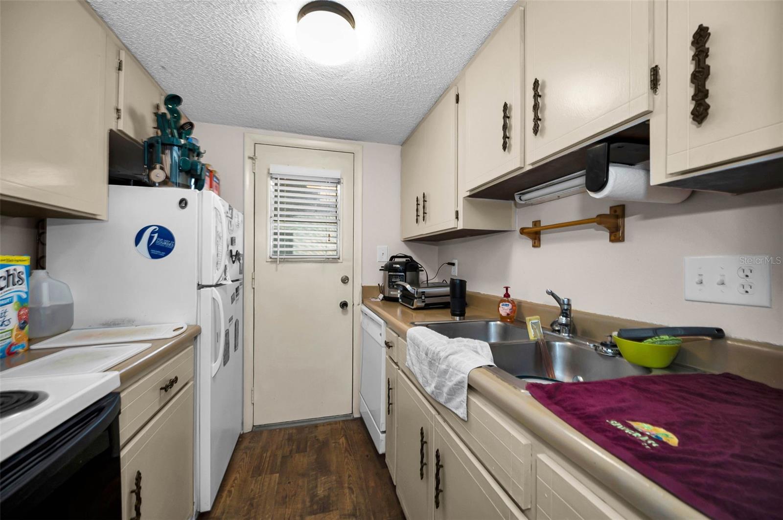 Image 19 of 50 For 1127 King Arthur Court 309