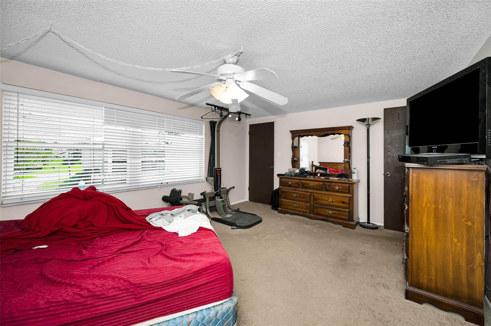 Image 24 of 50 For 1127 King Arthur Court 309