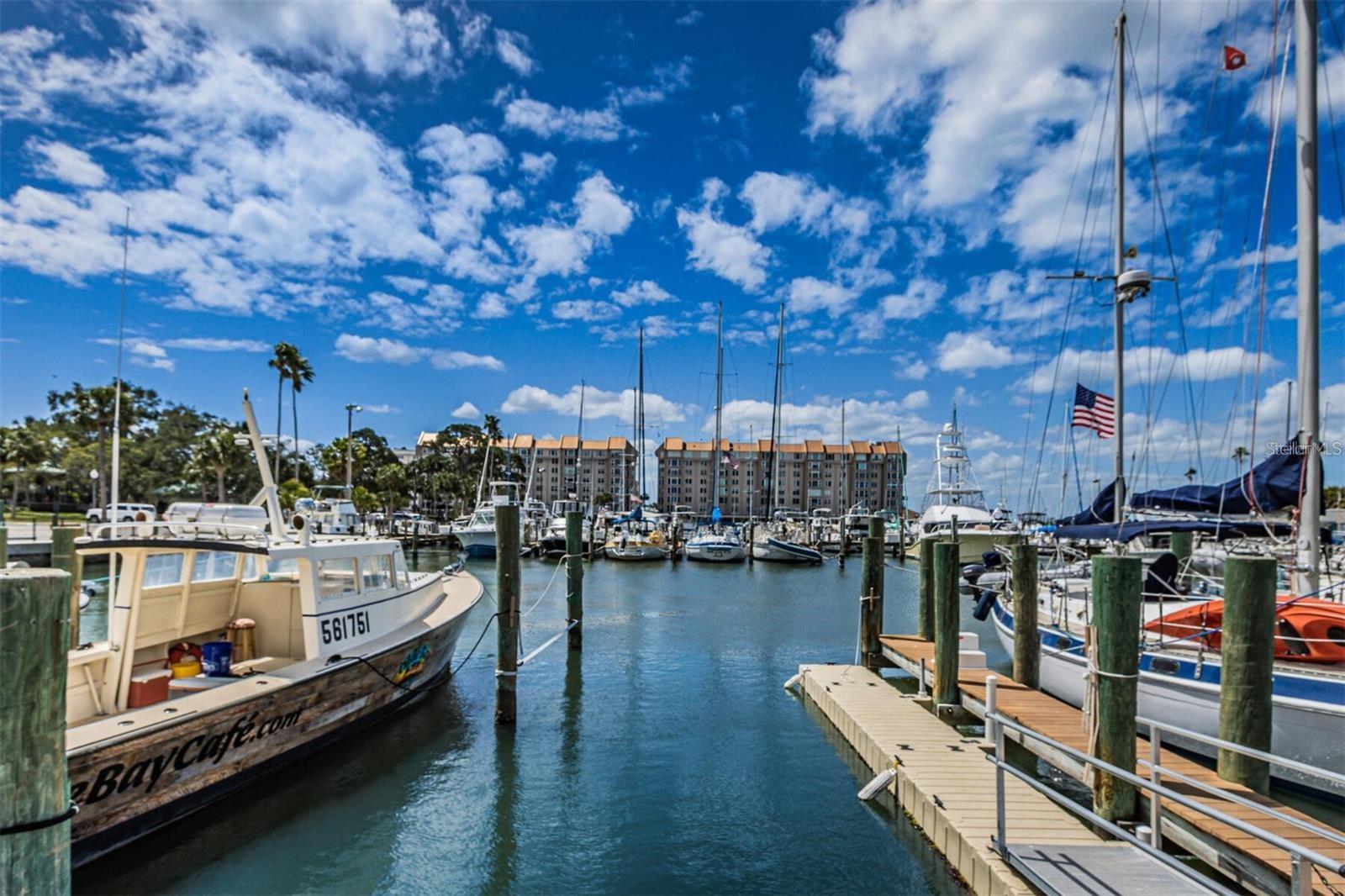 Image 45 of 50 For 1127 King Arthur Court 309