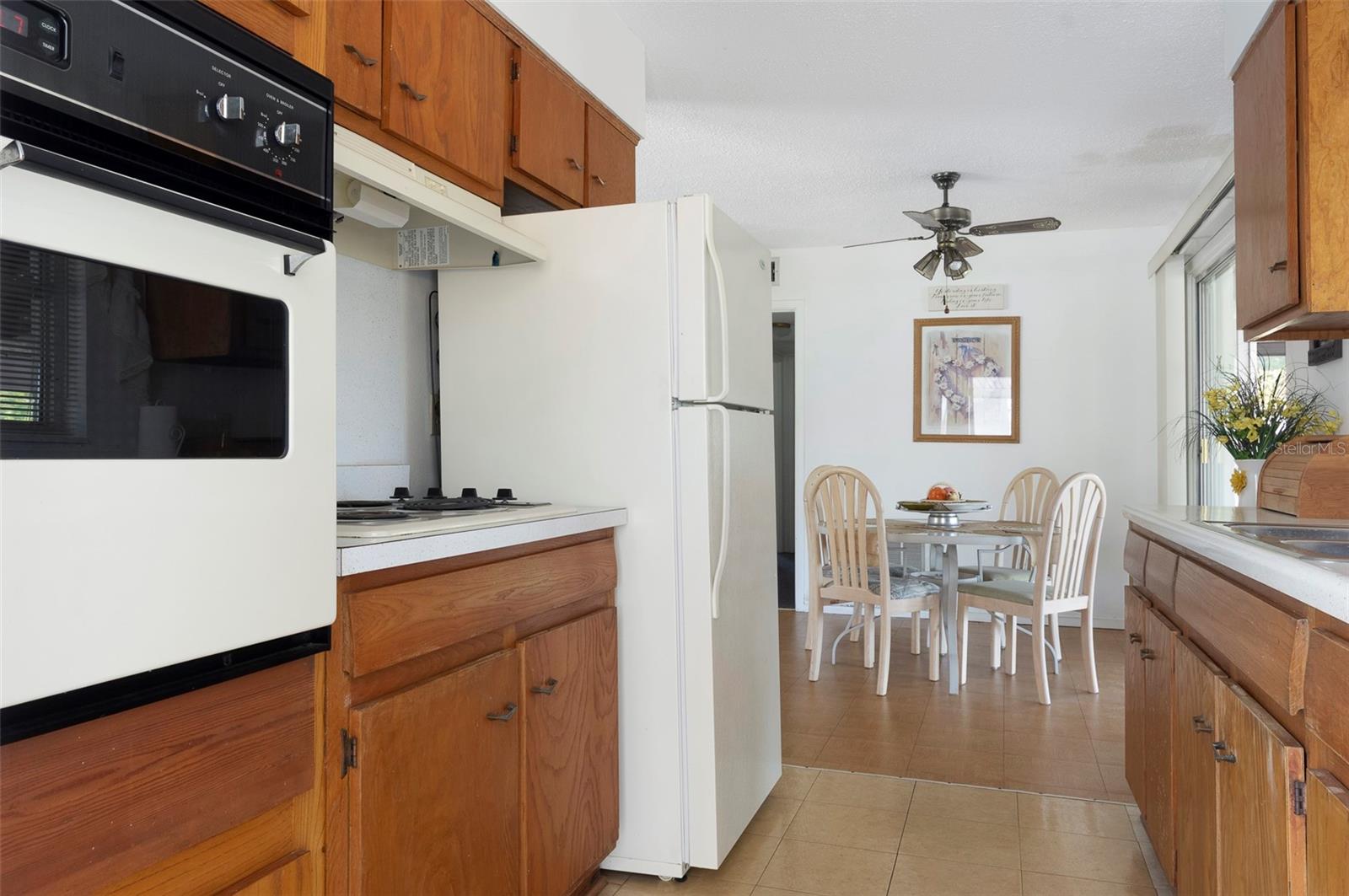 Image 12 of 35 For 15348 Bedford Circle W