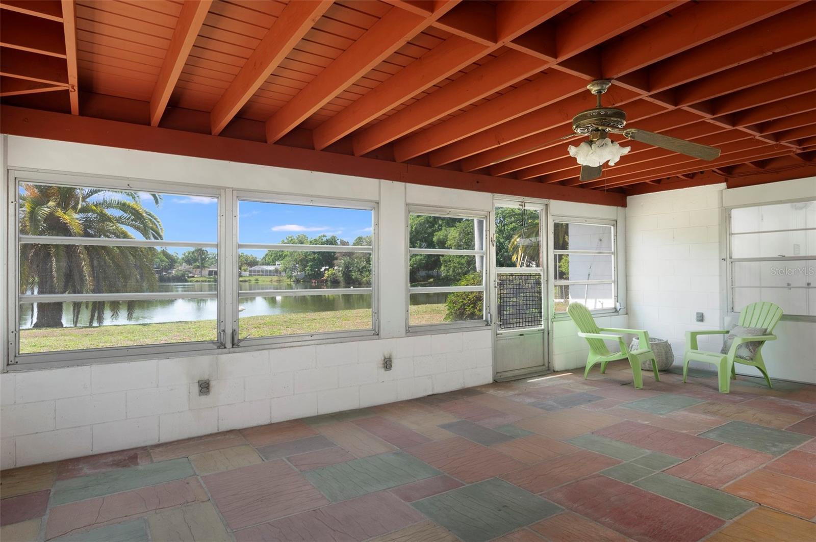 Image 23 of 35 For 15348 Bedford Circle W