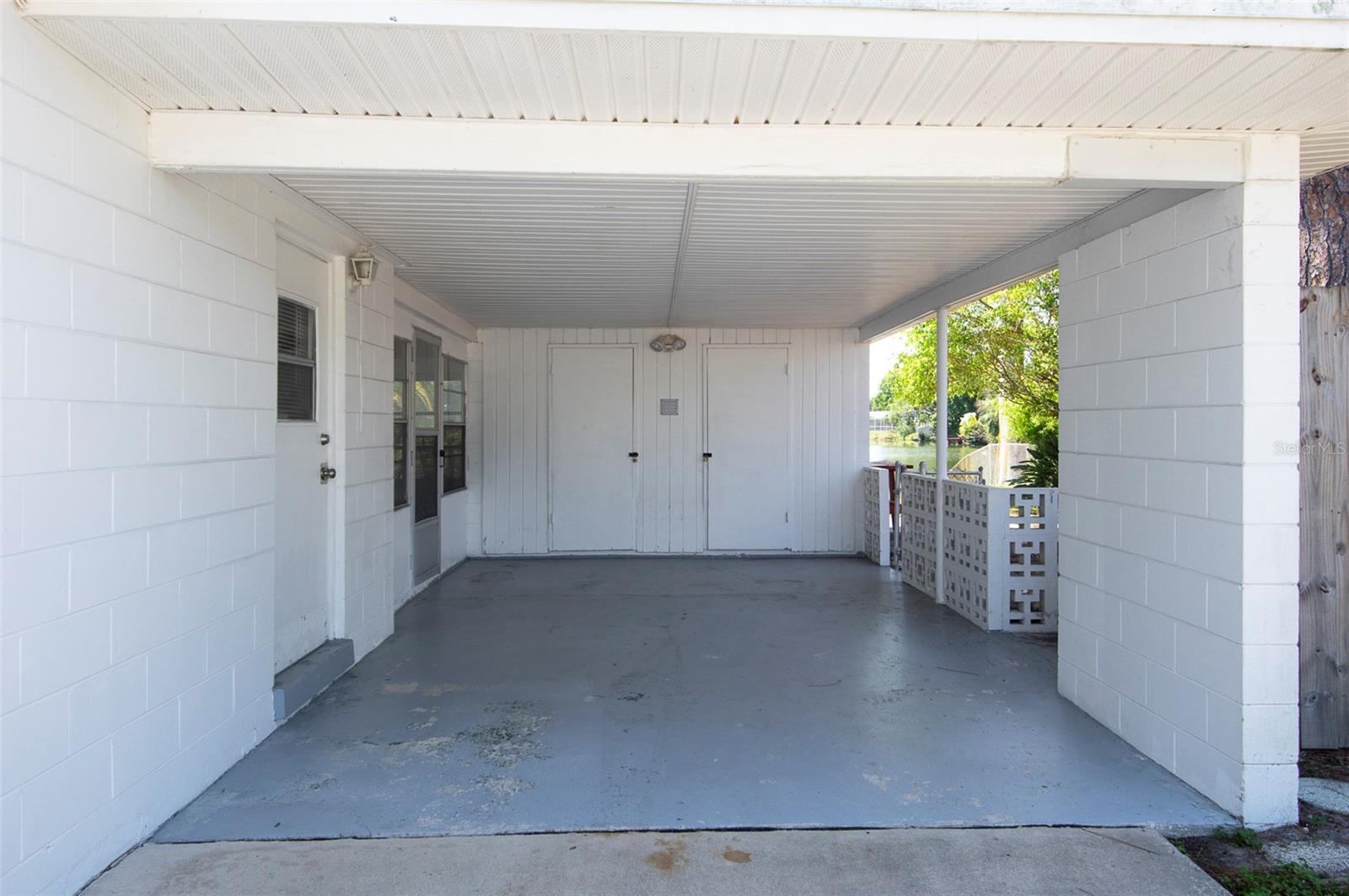 Image 4 of 35 For 15348 Bedford Circle W