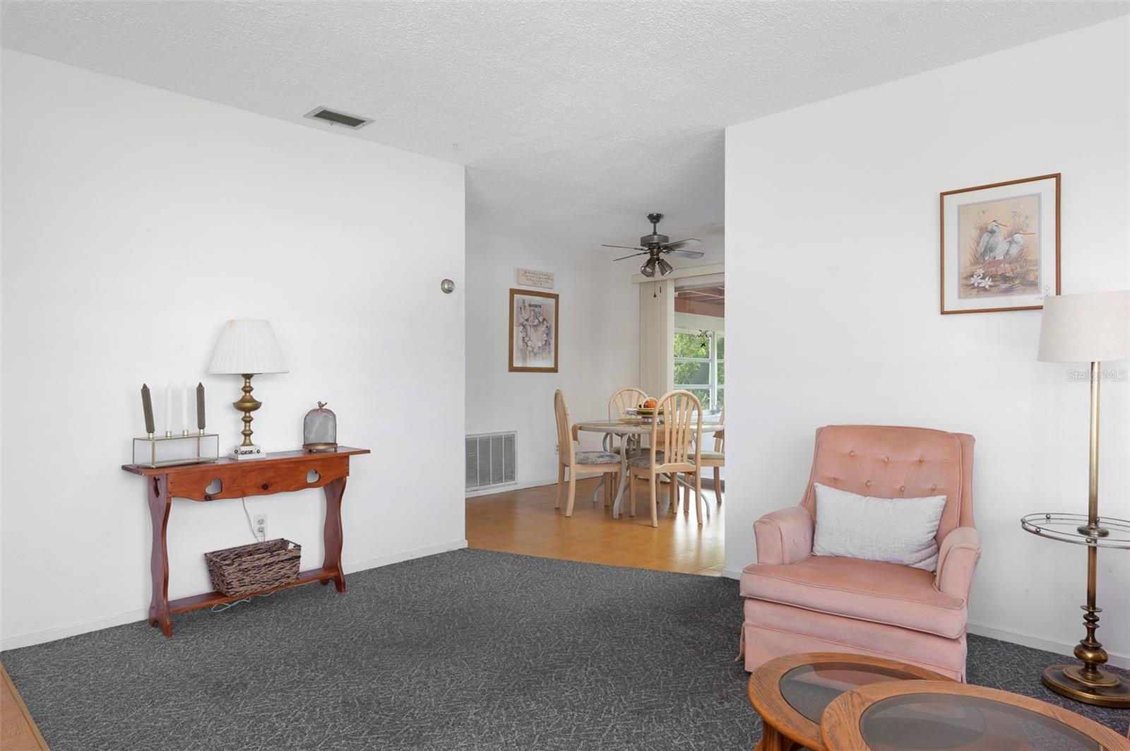 Image 8 of 35 For 15348 Bedford Circle W