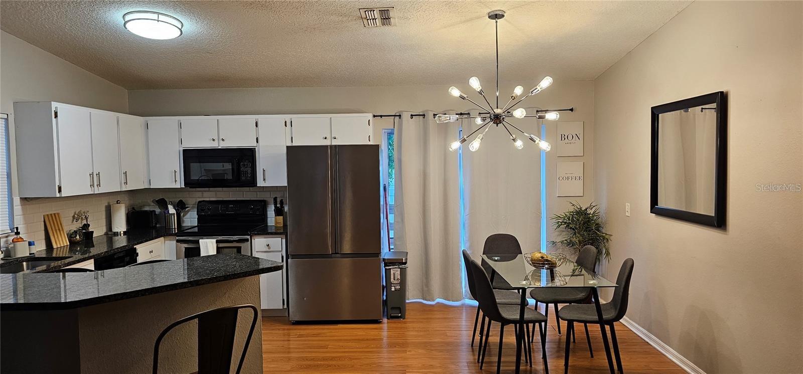 Image 14 of 51 For 212 South Avenue