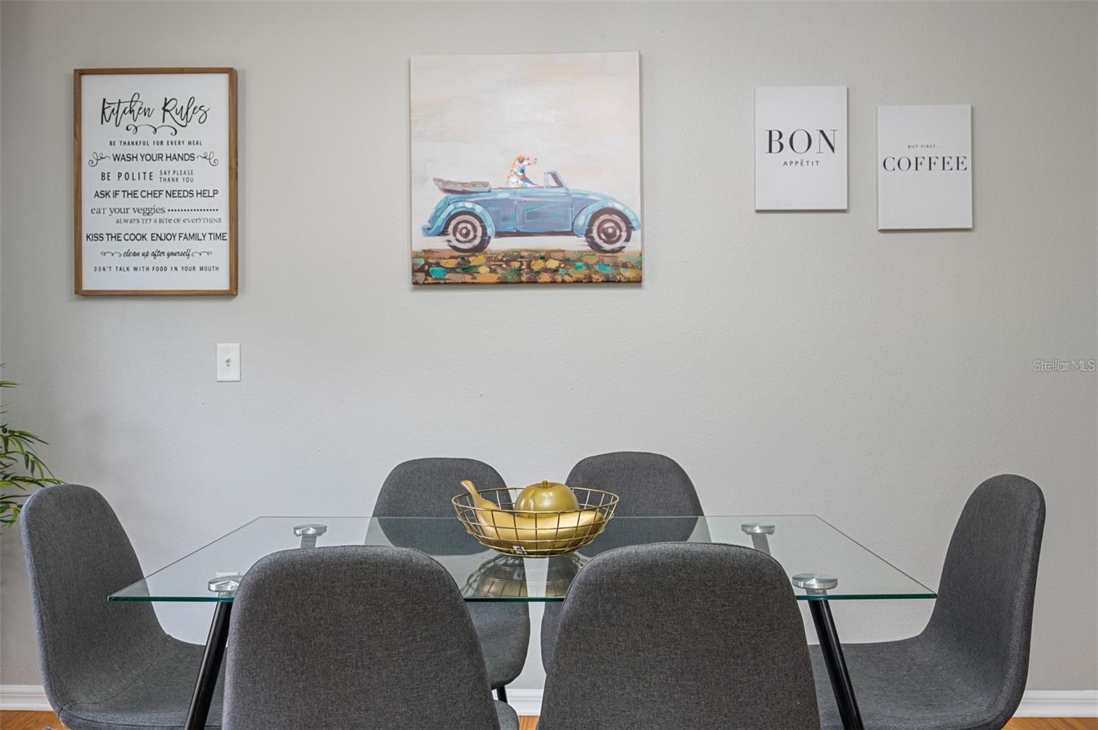 Image 19 of 51 For 212 South Avenue