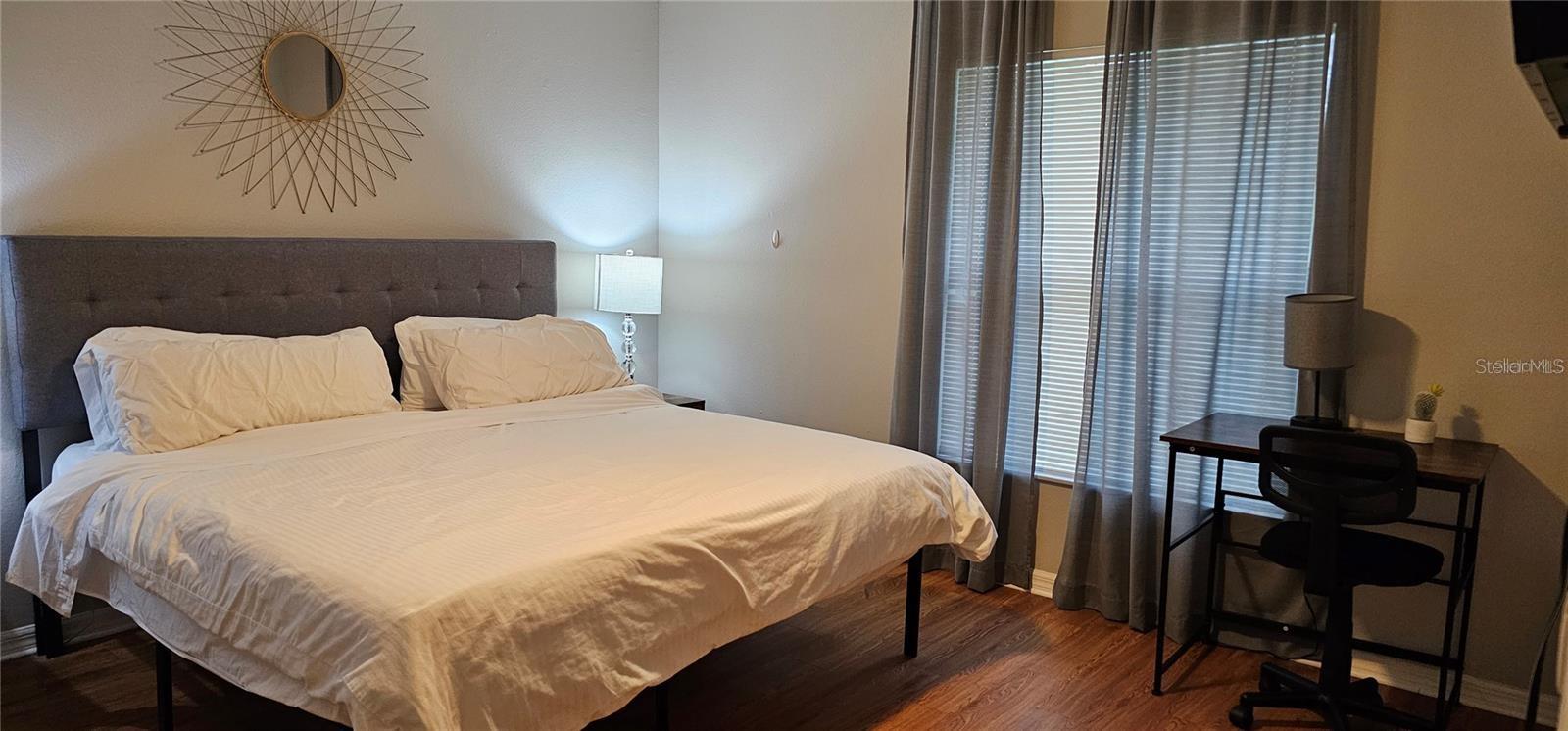 Image 25 of 51 For 212 South Avenue