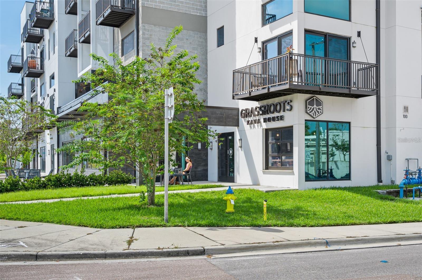 Image 44 of 51 For 212 South Avenue