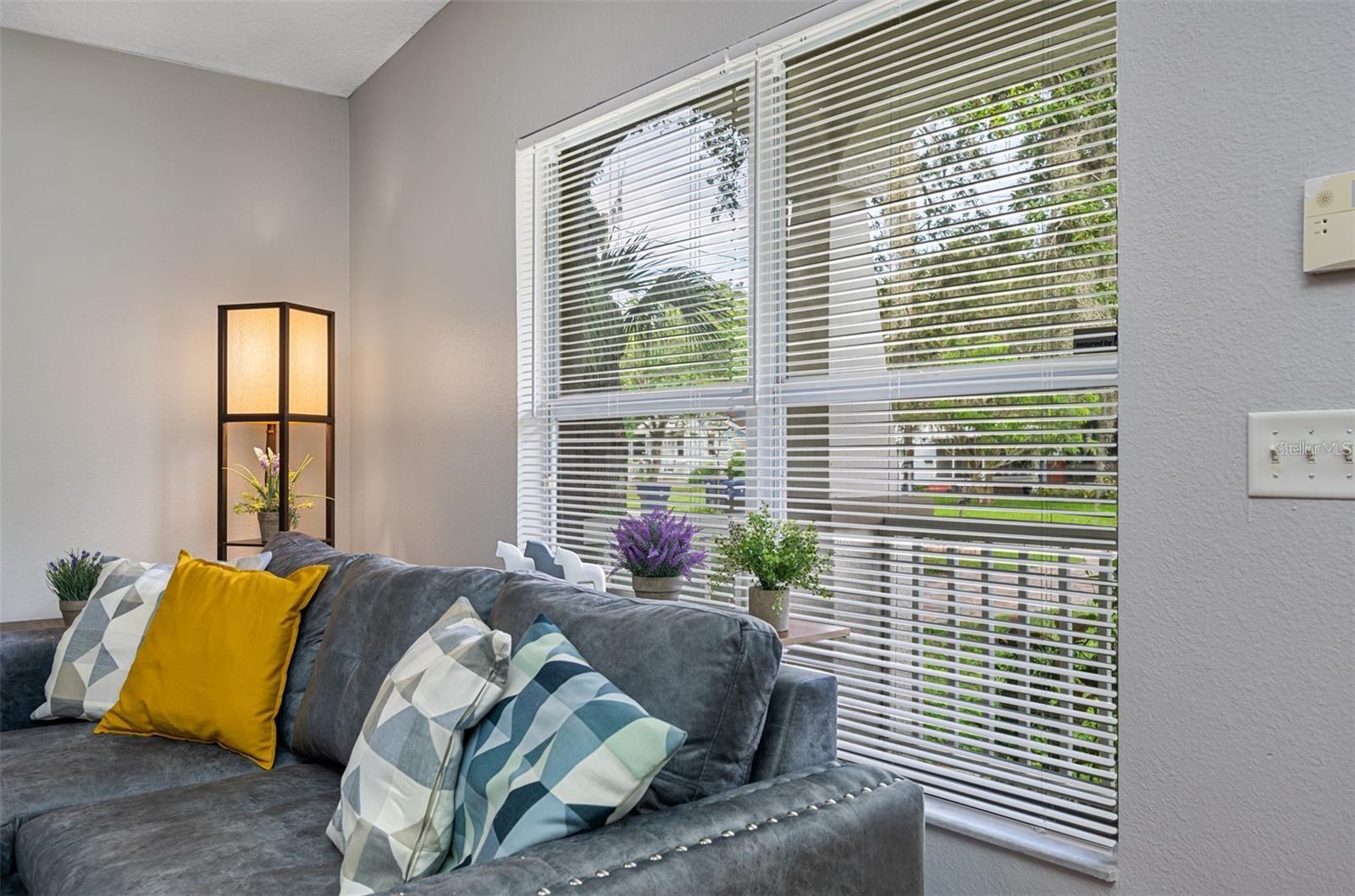 Image 6 of 51 For 212 South Avenue