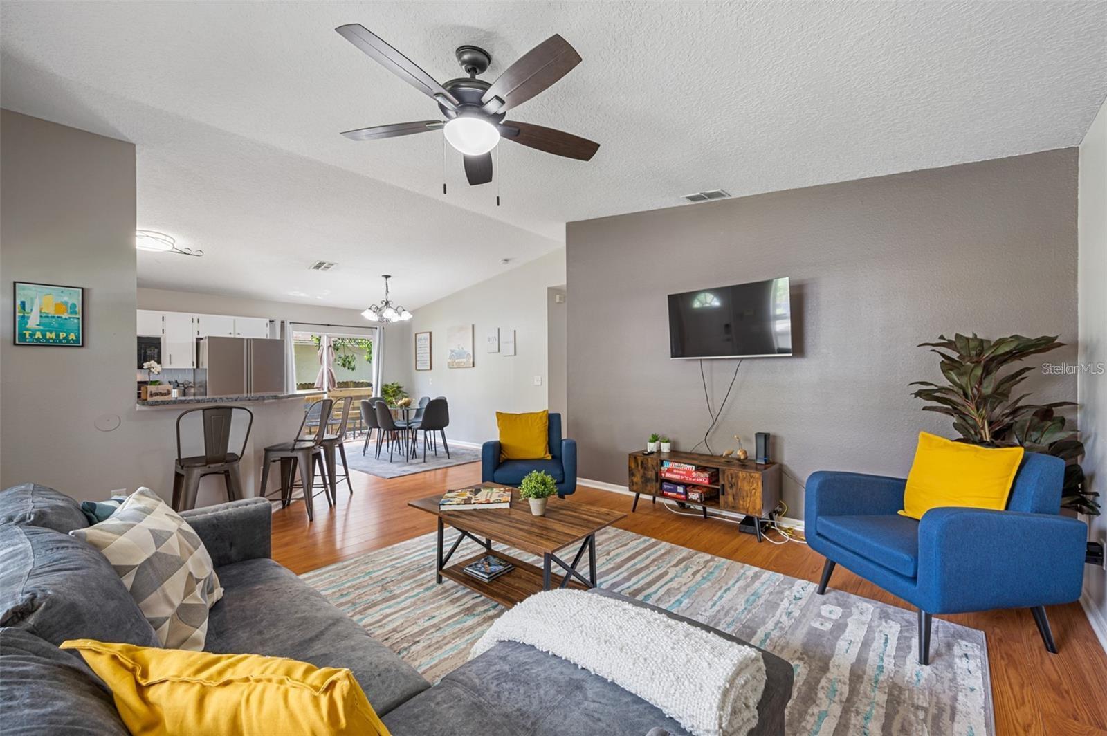 Image 7 of 51 For 212 South Avenue