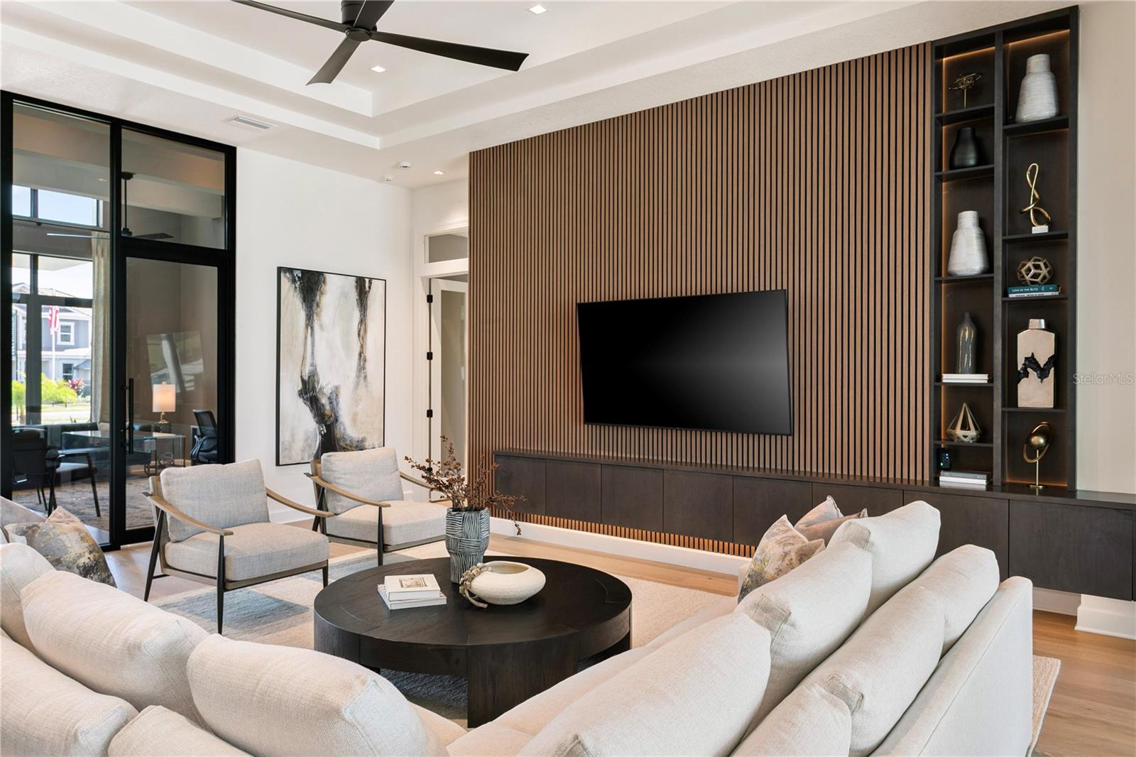 Image 14 of 82 For 11292 Kingly Lane