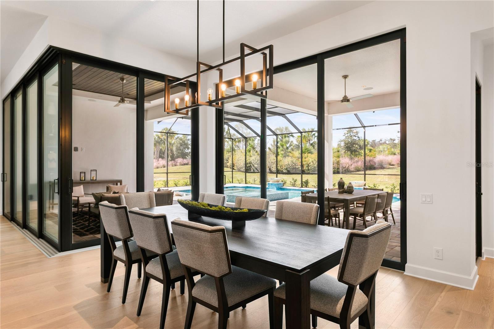 Image 29 of 82 For 11292 Kingly Lane