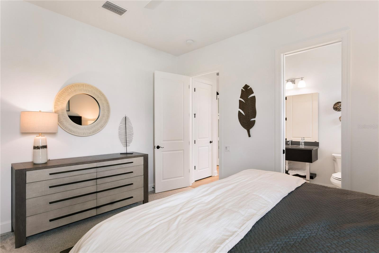 Image 53 of 82 For 11292 Kingly Lane