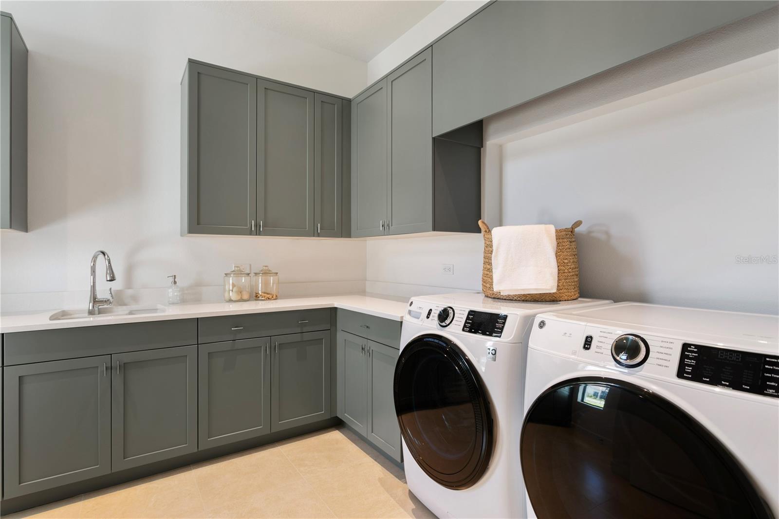 Image 63 of 82 For 11292 Kingly Lane