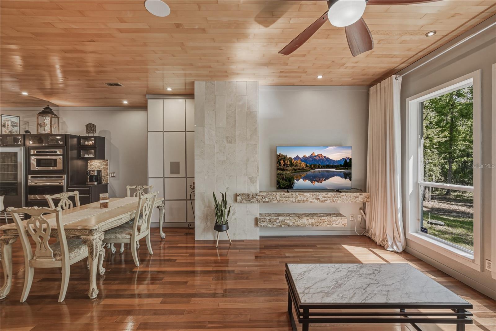 Image 11 of 50 For 8600 Shenandoah Run