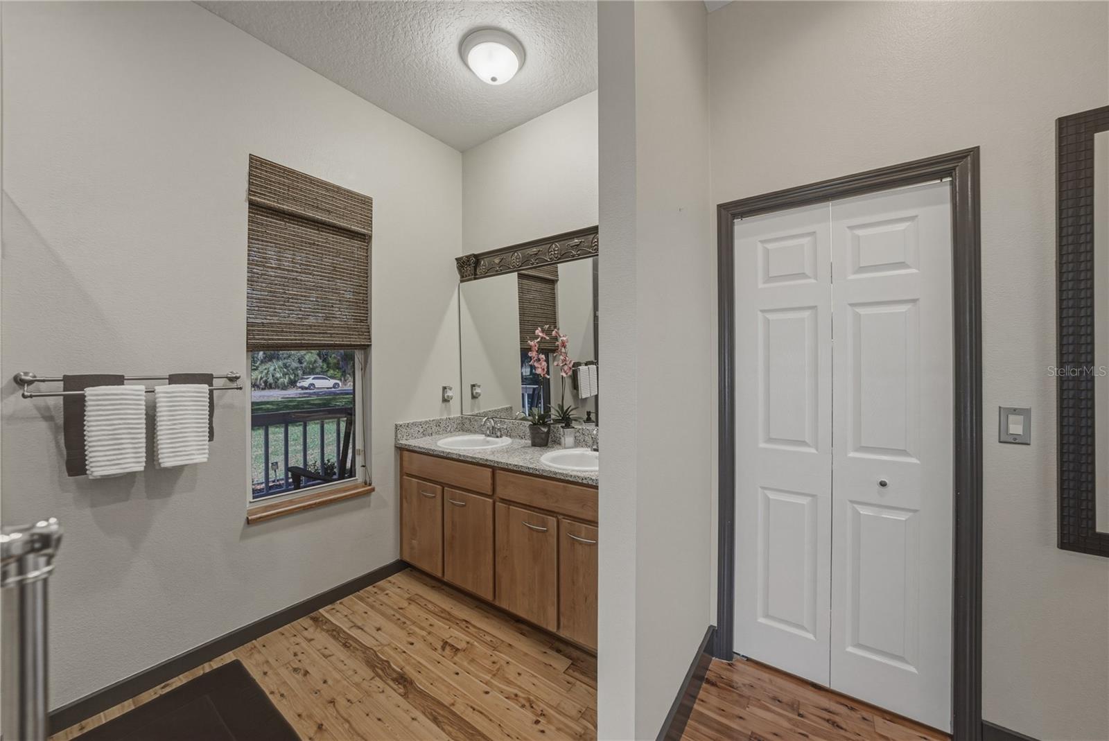 Image 31 of 50 For 8600 Shenandoah Run