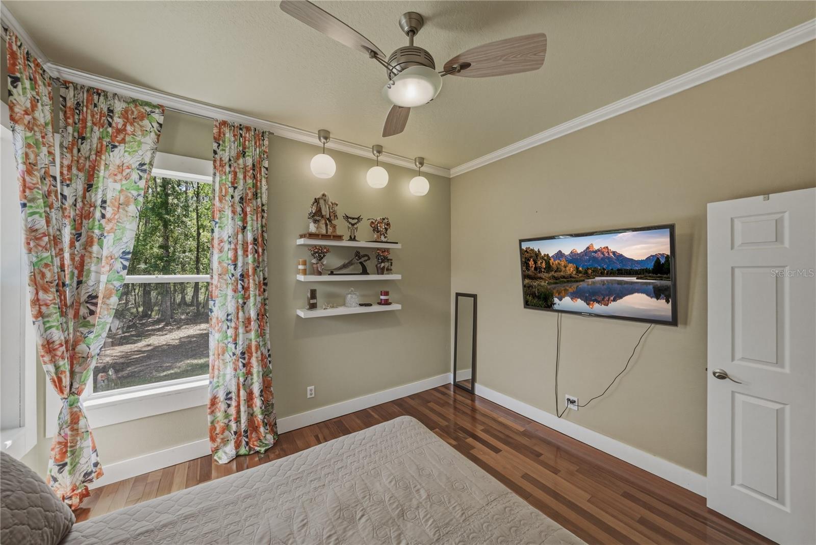 Image 38 of 50 For 8600 Shenandoah Run