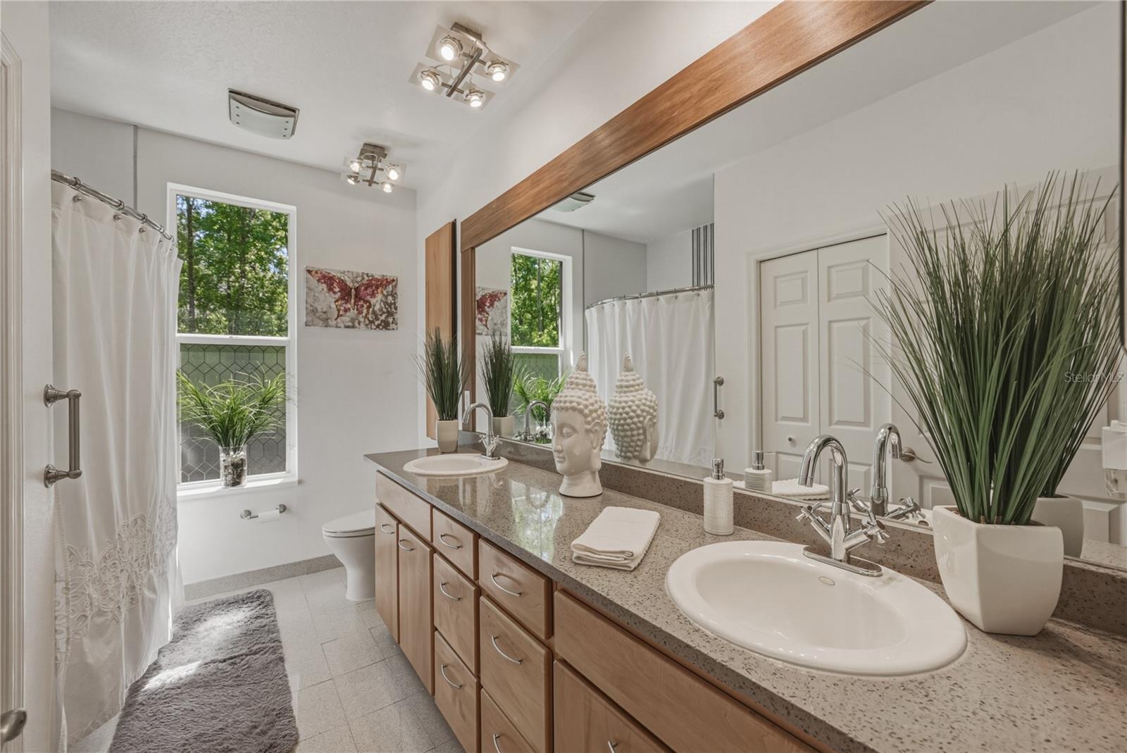 Image 39 of 50 For 8600 Shenandoah Run