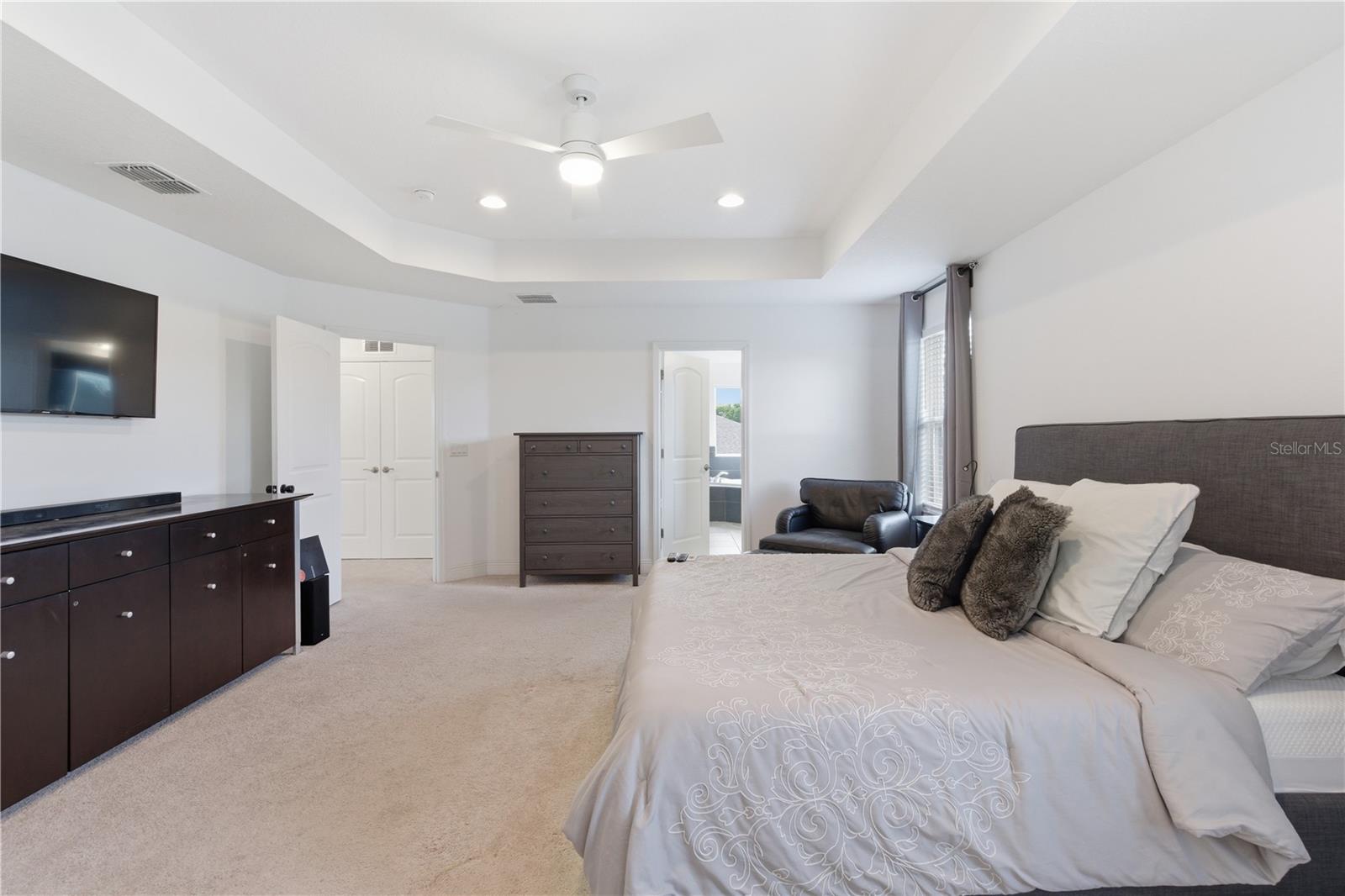 Image 30 of 62 For 9714 Provencal Avenue