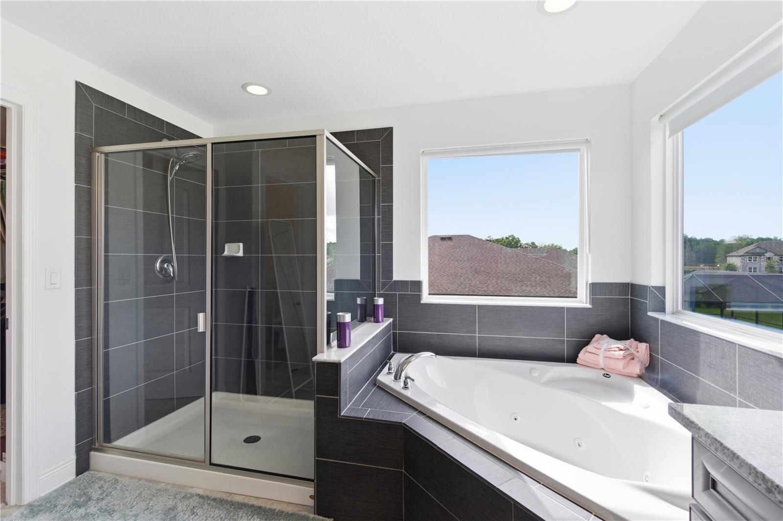 Image 33 of 62 For 9714 Provencal Avenue