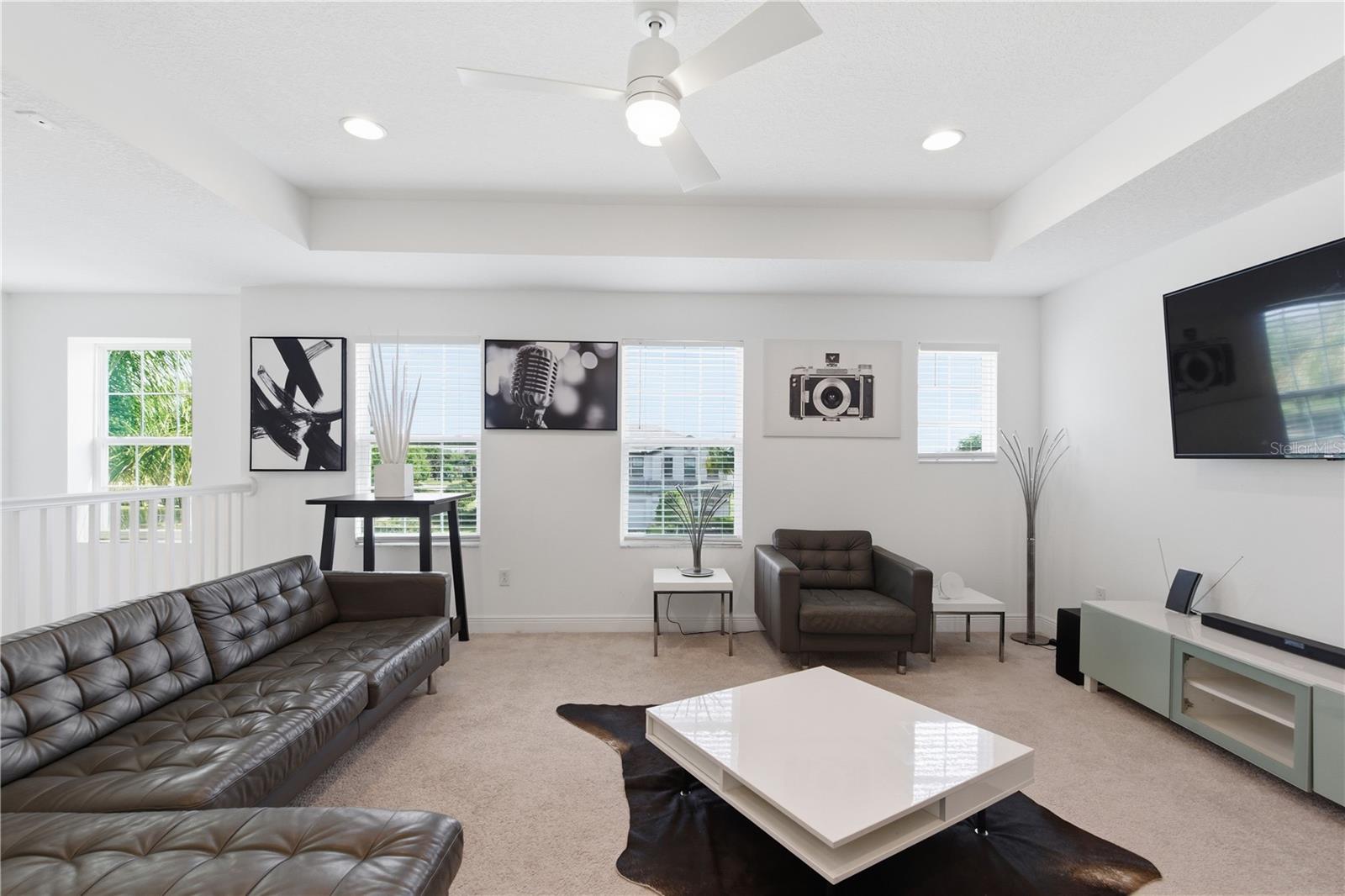 Image 36 of 62 For 9714 Provencal Avenue