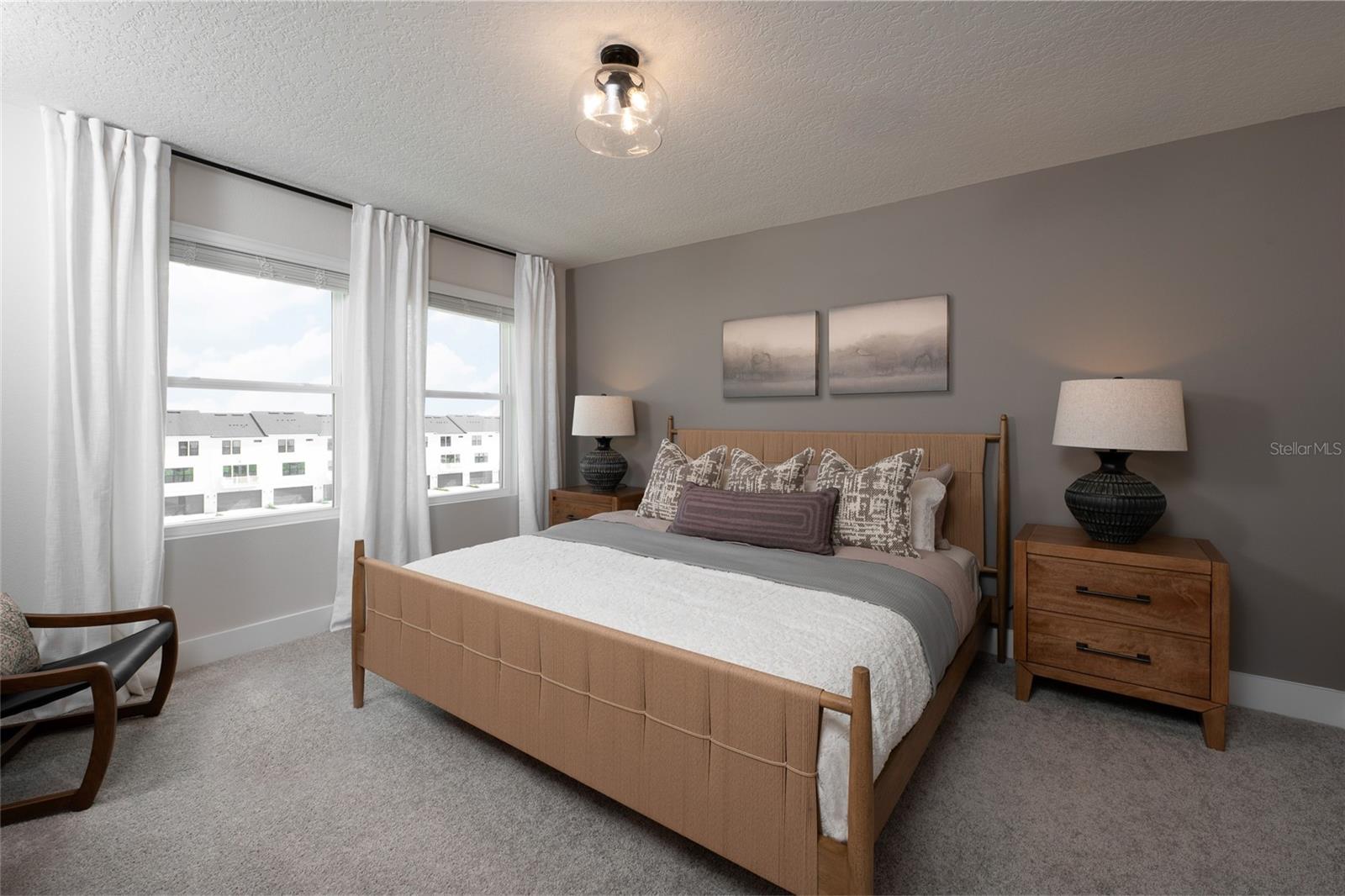 Image 7 of 17 For 15501 Hamlin Park Drive