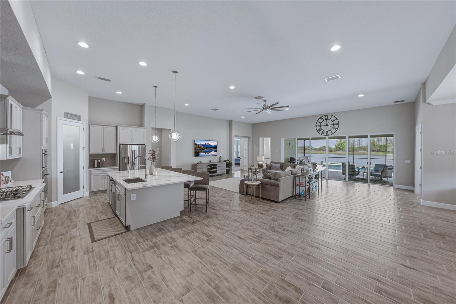 Image 10 of 93 For 5623 Wayfarer Avenue