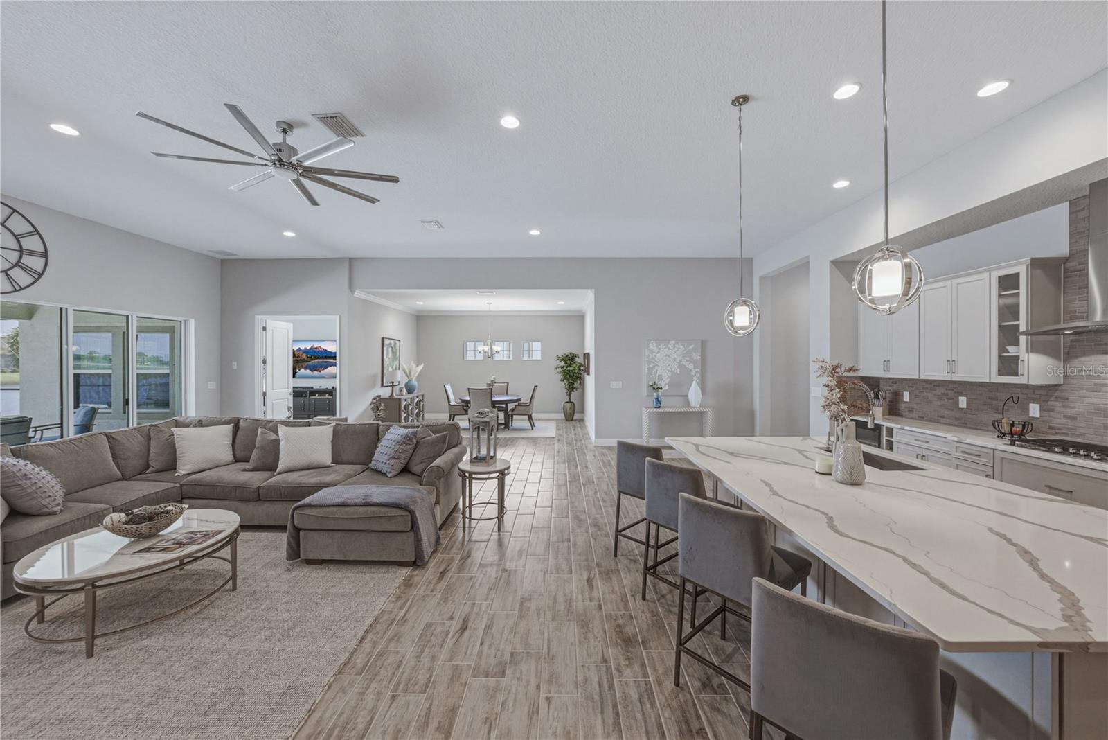 Image 12 of 93 For 5623 Wayfarer Avenue