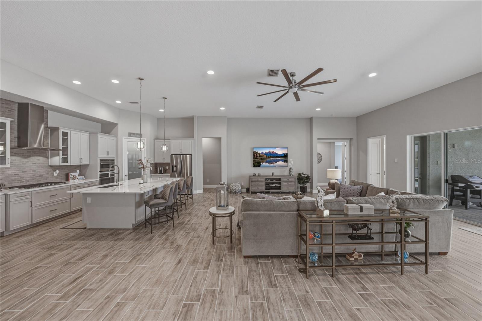 Image 13 of 93 For 5623 Wayfarer Avenue