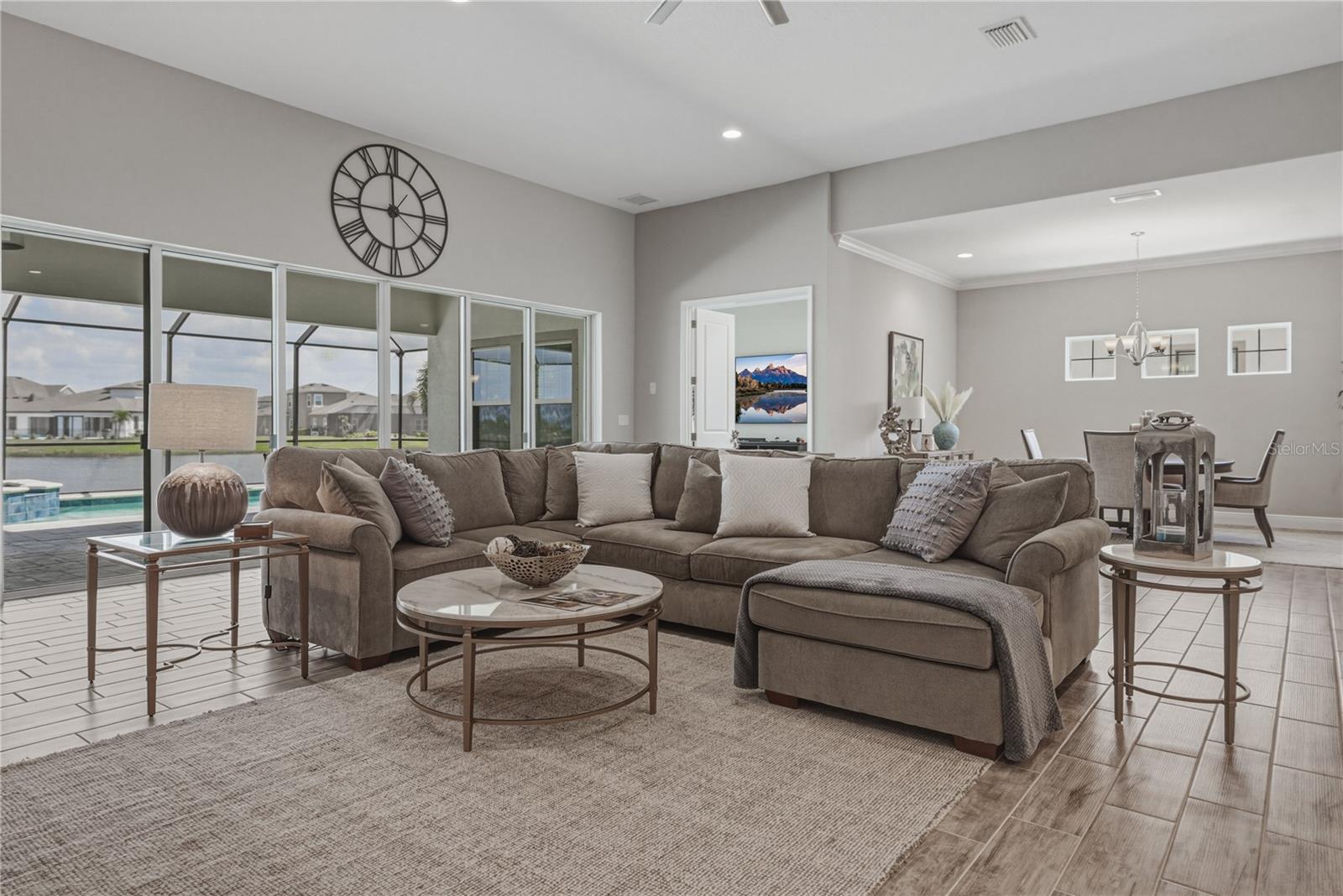 Image 17 of 93 For 5623 Wayfarer Avenue