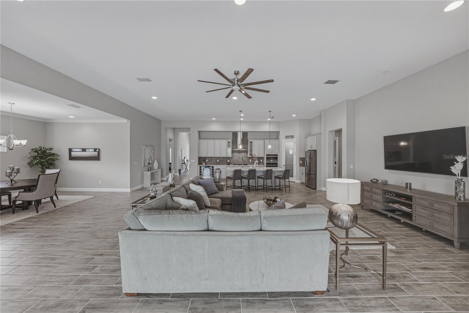 Image 19 of 93 For 5623 Wayfarer Avenue