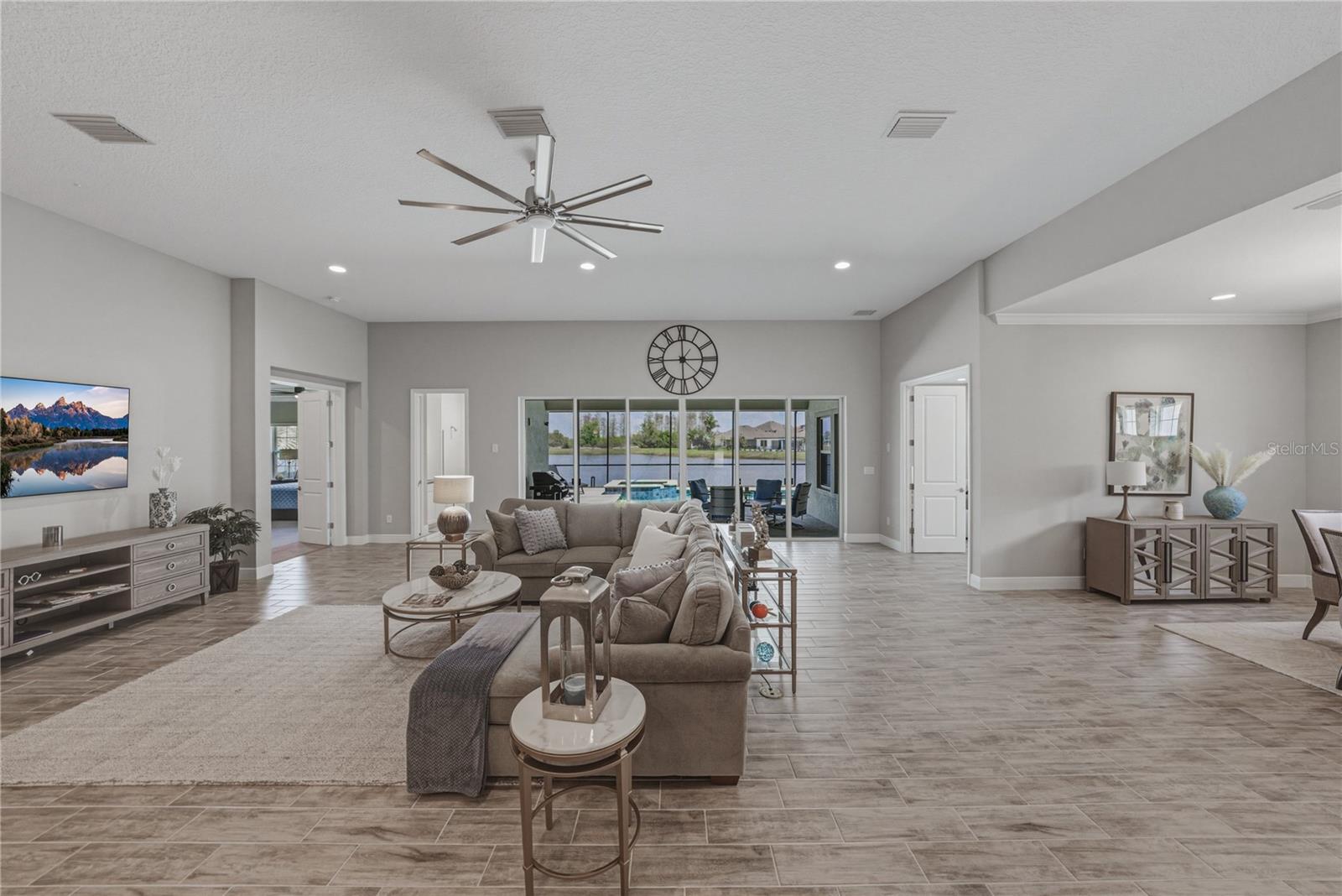 Image 21 of 93 For 5623 Wayfarer Avenue