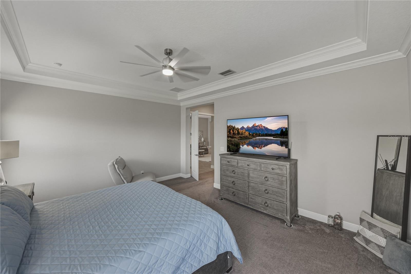 Image 35 of 93 For 5623 Wayfarer Avenue