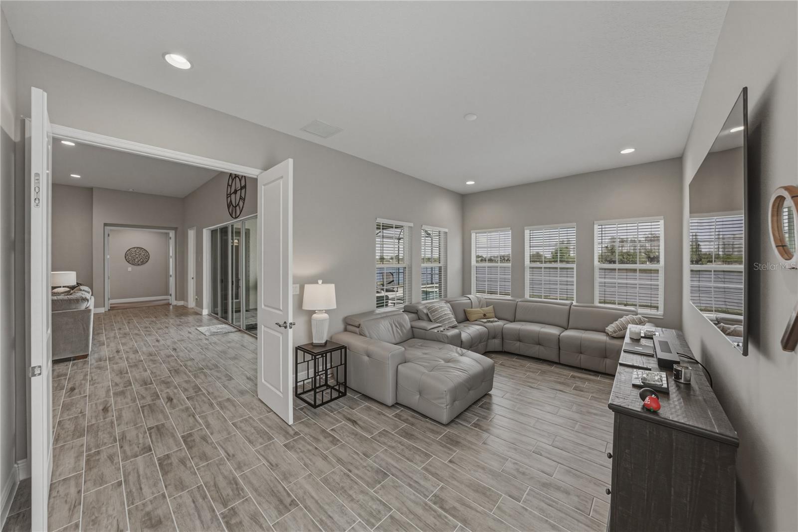 Image 53 of 93 For 5623 Wayfarer Avenue