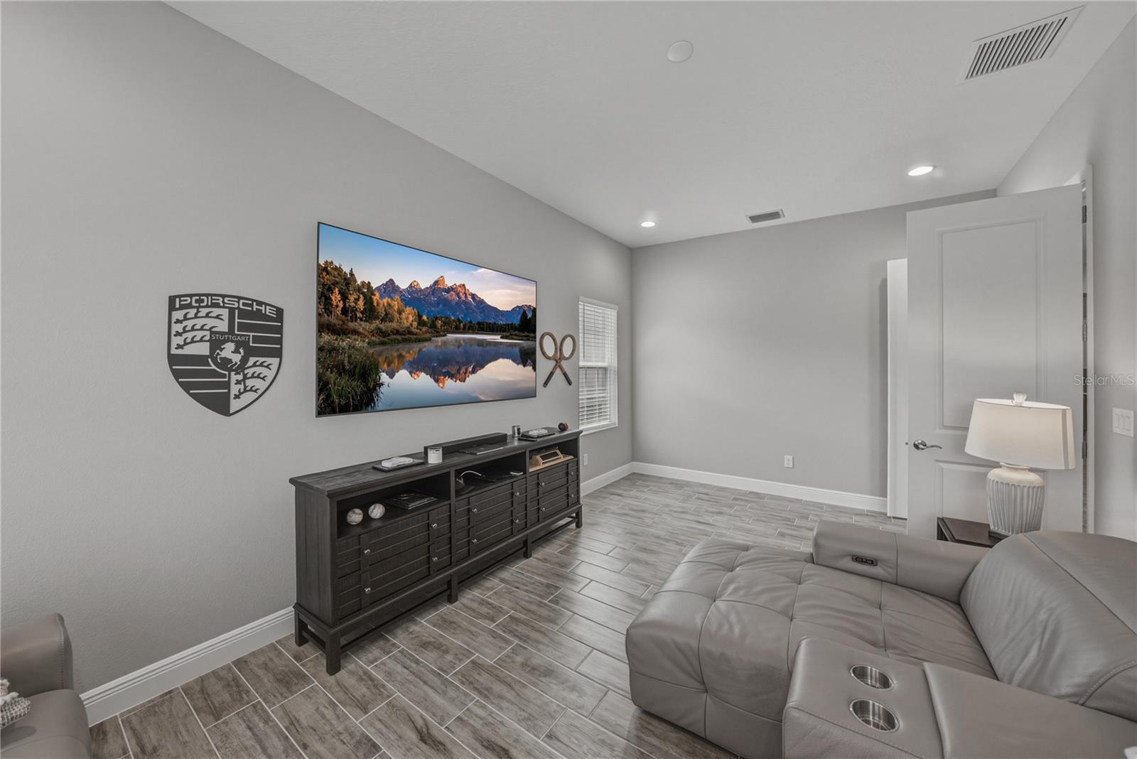 Image 55 of 93 For 5623 Wayfarer Avenue