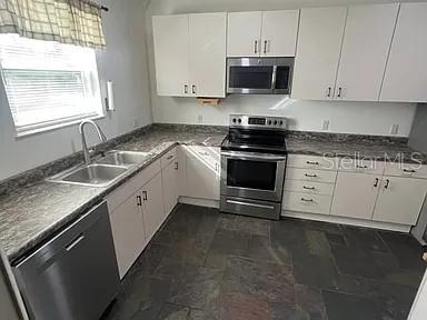 Image 2 of 10 For 3522 Price Avenue