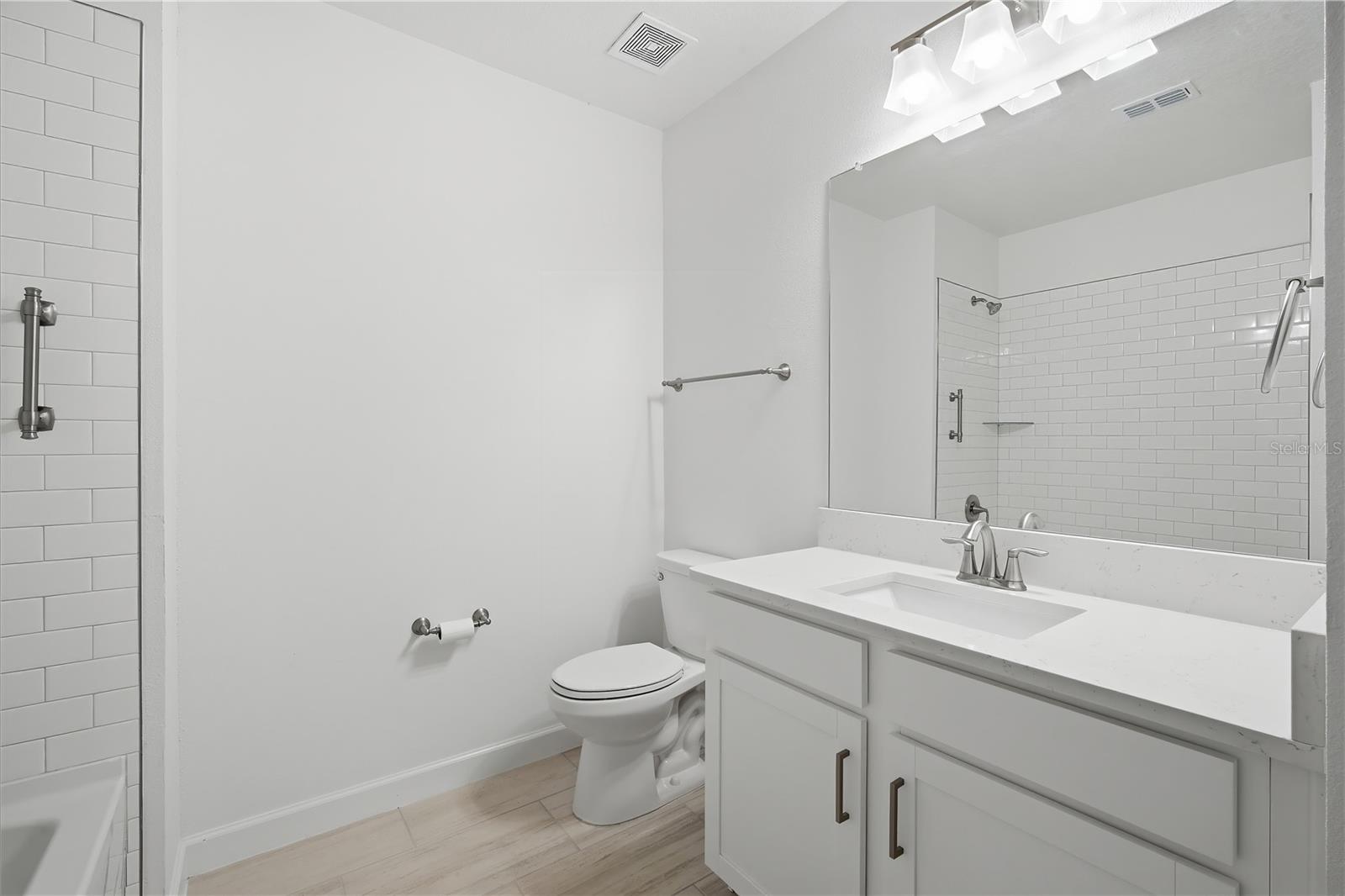 Image 16 of 30 For 10976 Gable Dig Loop