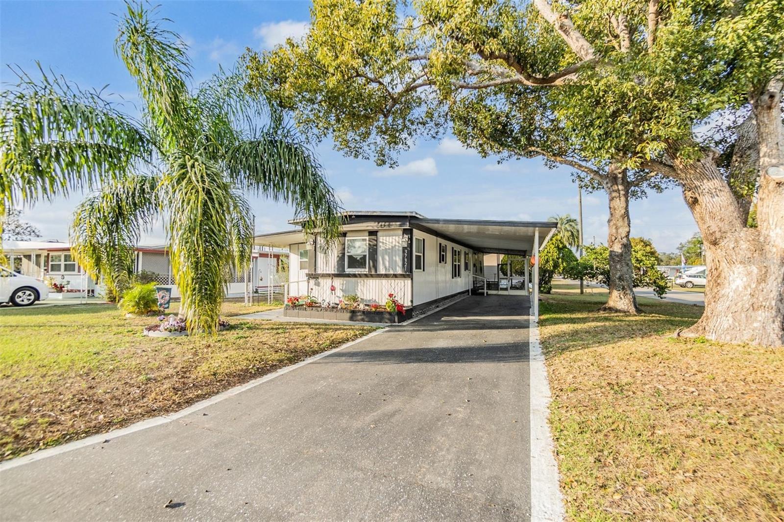 Image 2 of 60 For 37321 8th Avenue