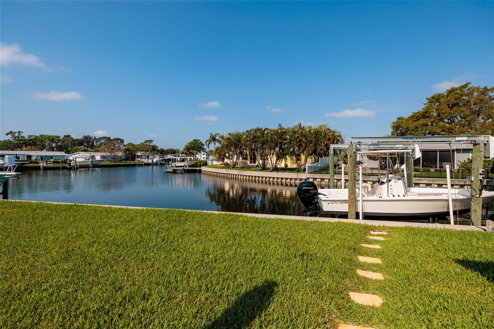 Image 11 of 30 For 9294 Treasure Lane Ne