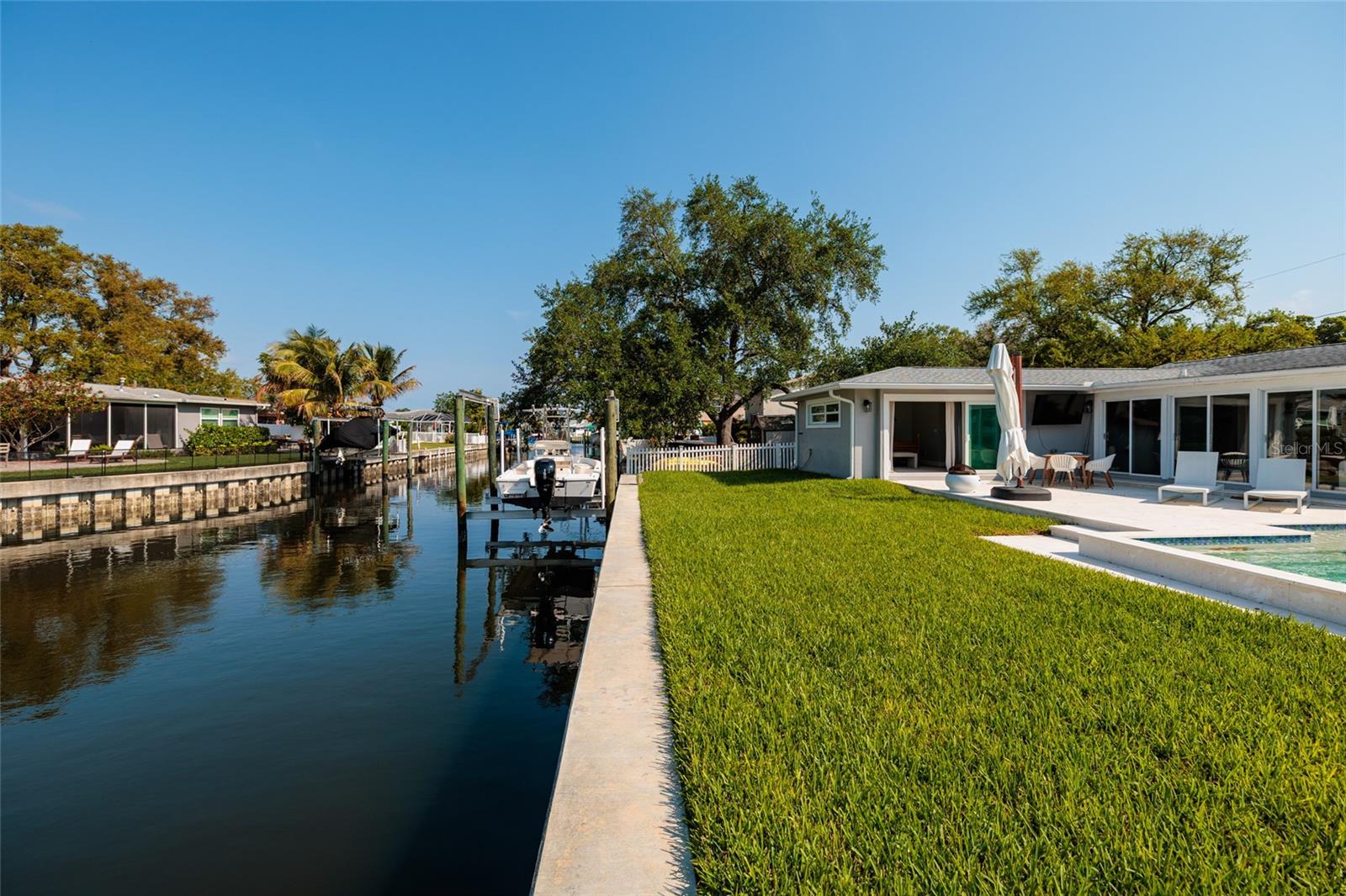 Image 17 of 30 For 9294 Treasure Lane Ne