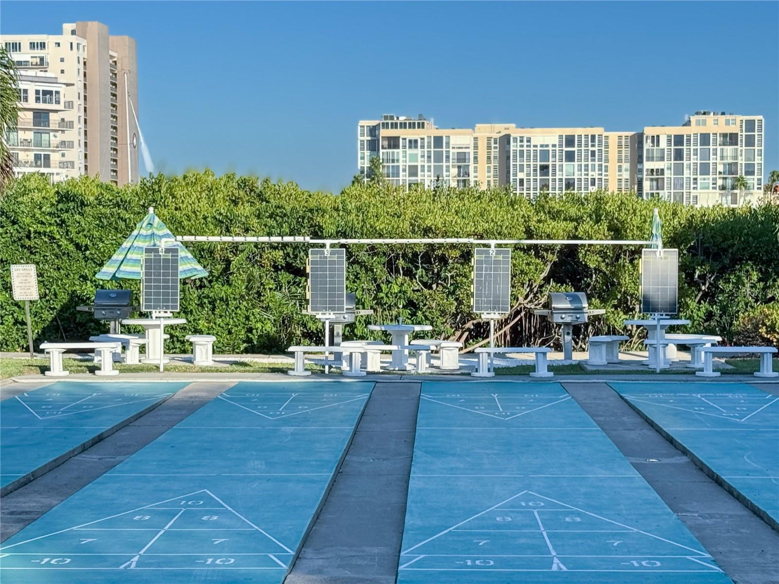 Image 35 of 42 For 7979 Sailboat Key Boulevard S 508