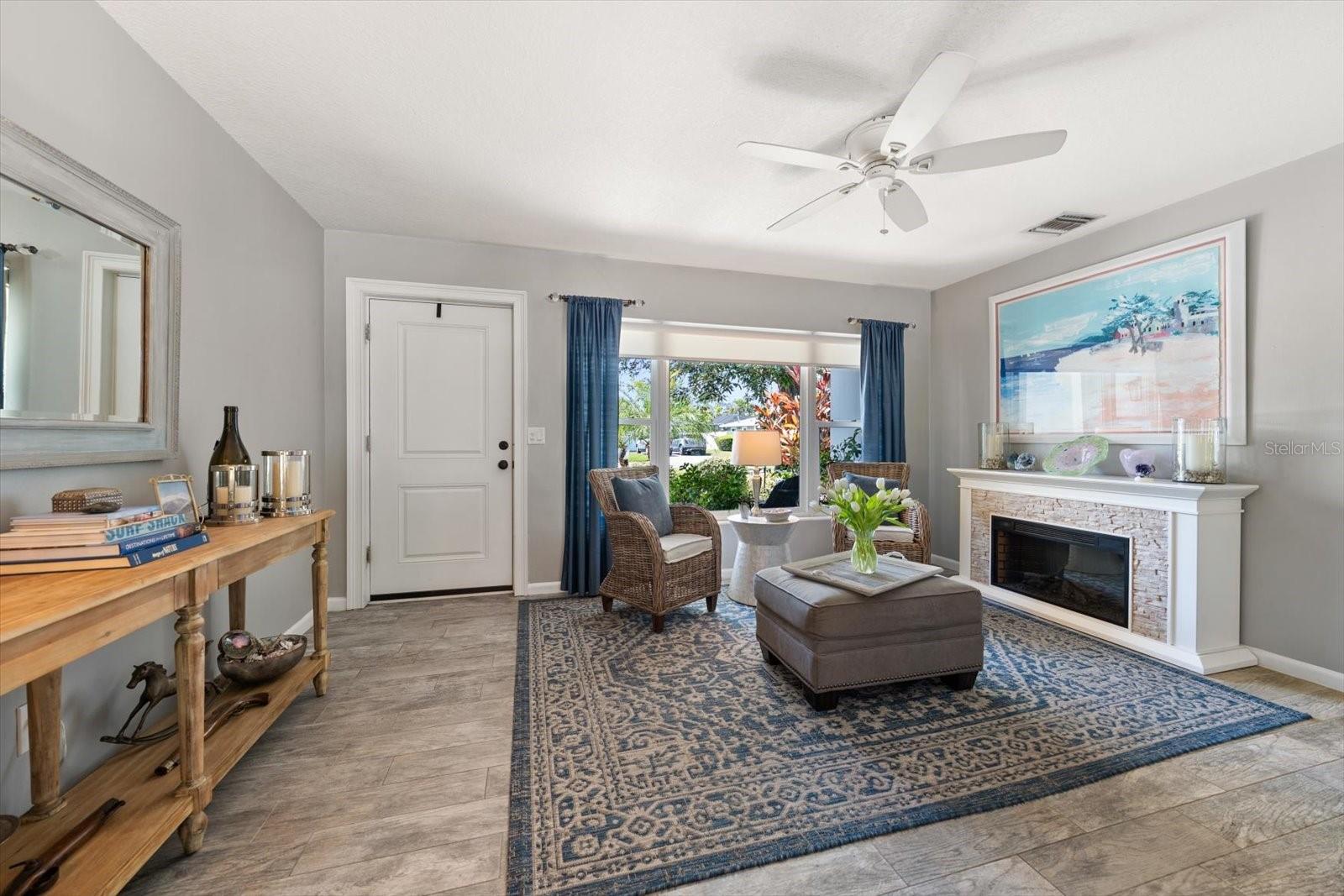 Image 11 of 59 For 1729 Laurie Lane