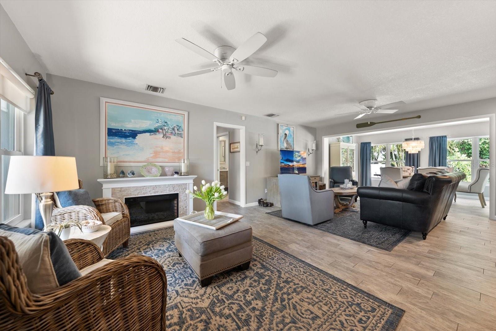 Image 12 of 59 For 1729 Laurie Lane